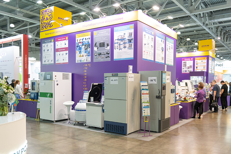 С 22 по 24 апреля приглашаем вас посетить 24-ю международную выставку «Аналитика Экспо». Это масштабное событие года, где лидеры индустрии из России и стран СНГ представляют передовые технологии: от современных реактивов до высокоточных измерительных систем.