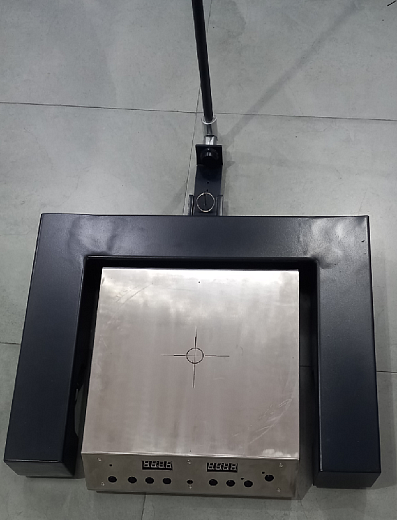 Магнитная мешалка без нагрева, объём по воде 100 л, платформа 370×364 мм, 100-2000 об/мин, 4100.DNDG, Glassco