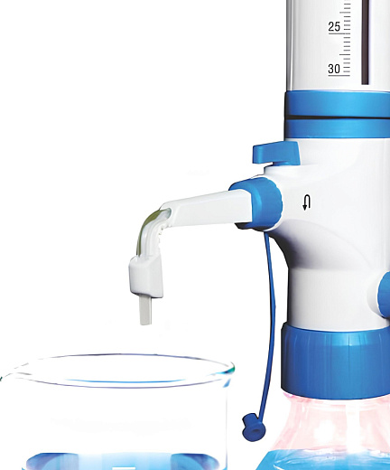 Насадка для дозирования с рециркуляционным клапаном